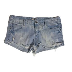 LEI L.E.I. Ashley Trouble Distressed Jean Short Juniors Size 13